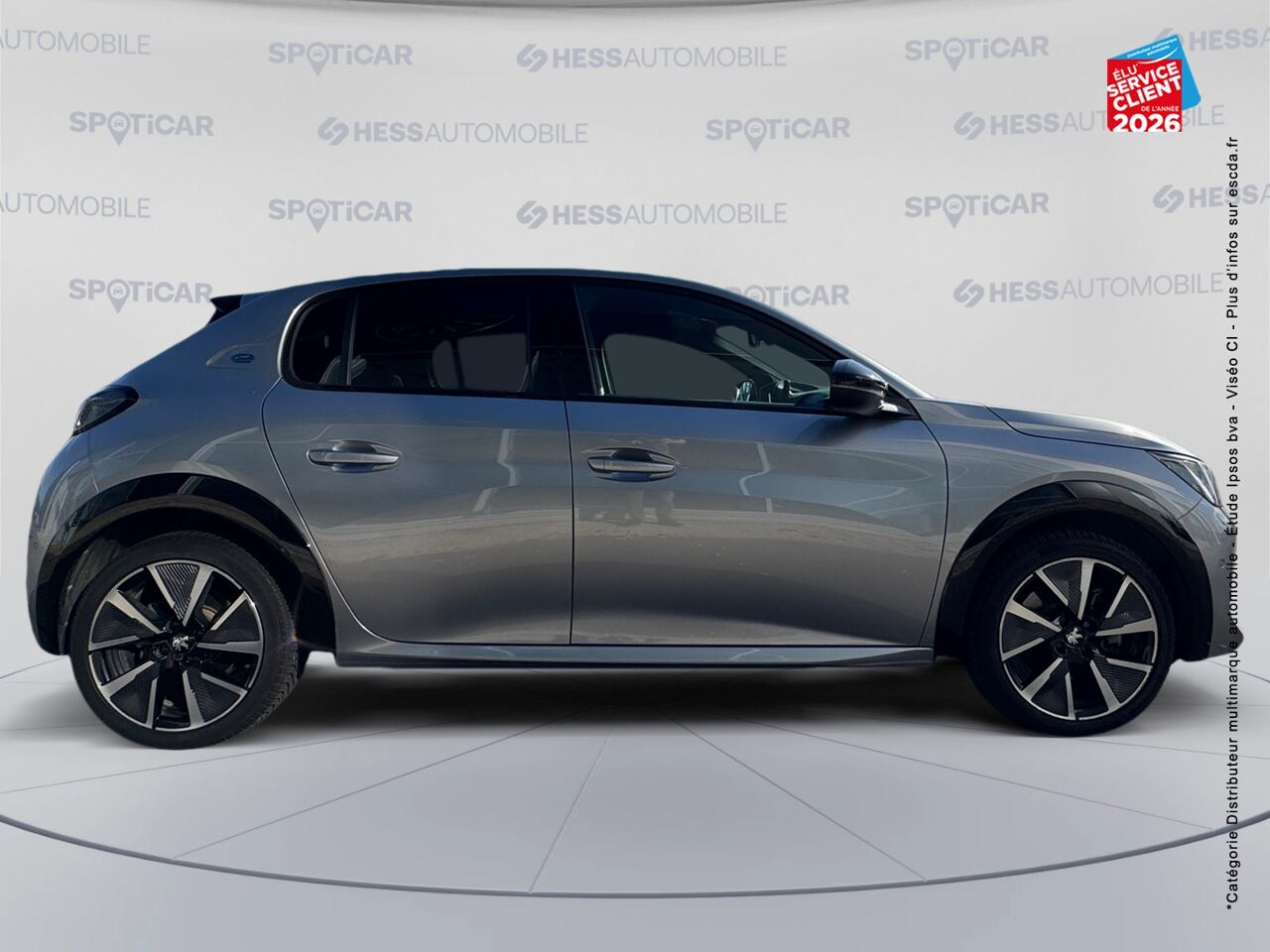 chez Peugeot Sedan