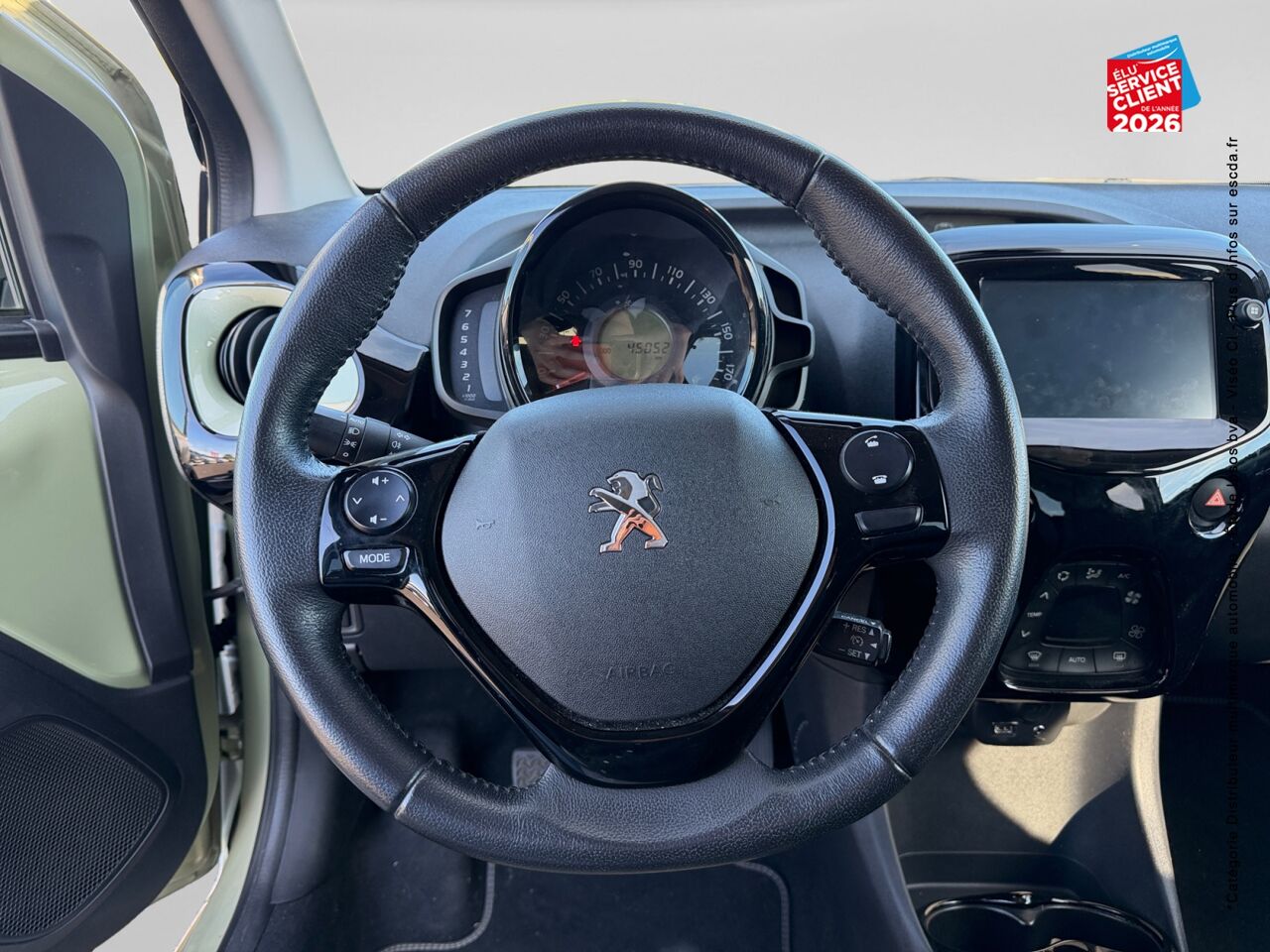 chez Peugeot Reims