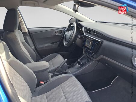 TOYOTA AURIS HSD 136H...