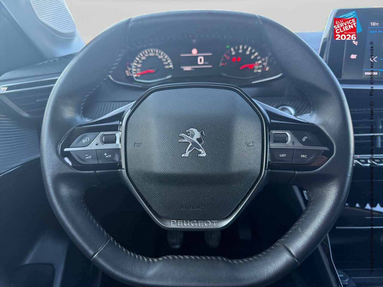 chez Peugeot Sedan