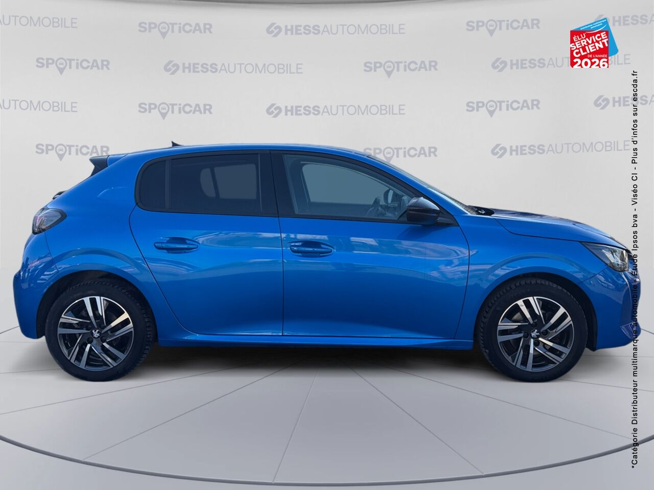 chez Peugeot Sedan
