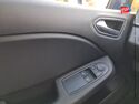 Véhicule d'occasion RENAULT CLIO 1.6 E-TECH HYBRIDE 140CH BUSINESS -21N