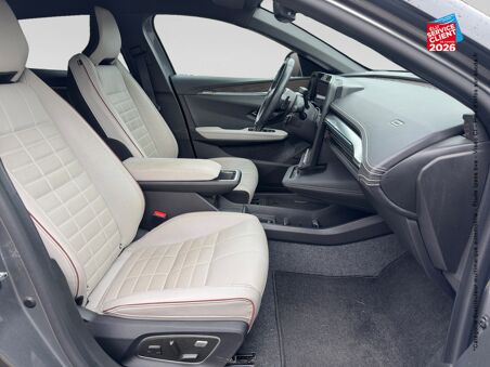RENAULT MEGANE E-TECH...