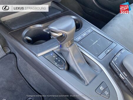 LEXUS UX 250H 2WD PREMIUM...