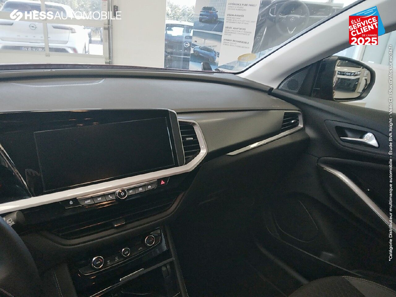 Véhicule d'occasion OPEL GRANDLAND 1.5 D 130CH ELEGANCE BUSINESS BVA8 MY23 chez Opel Bar le Duc