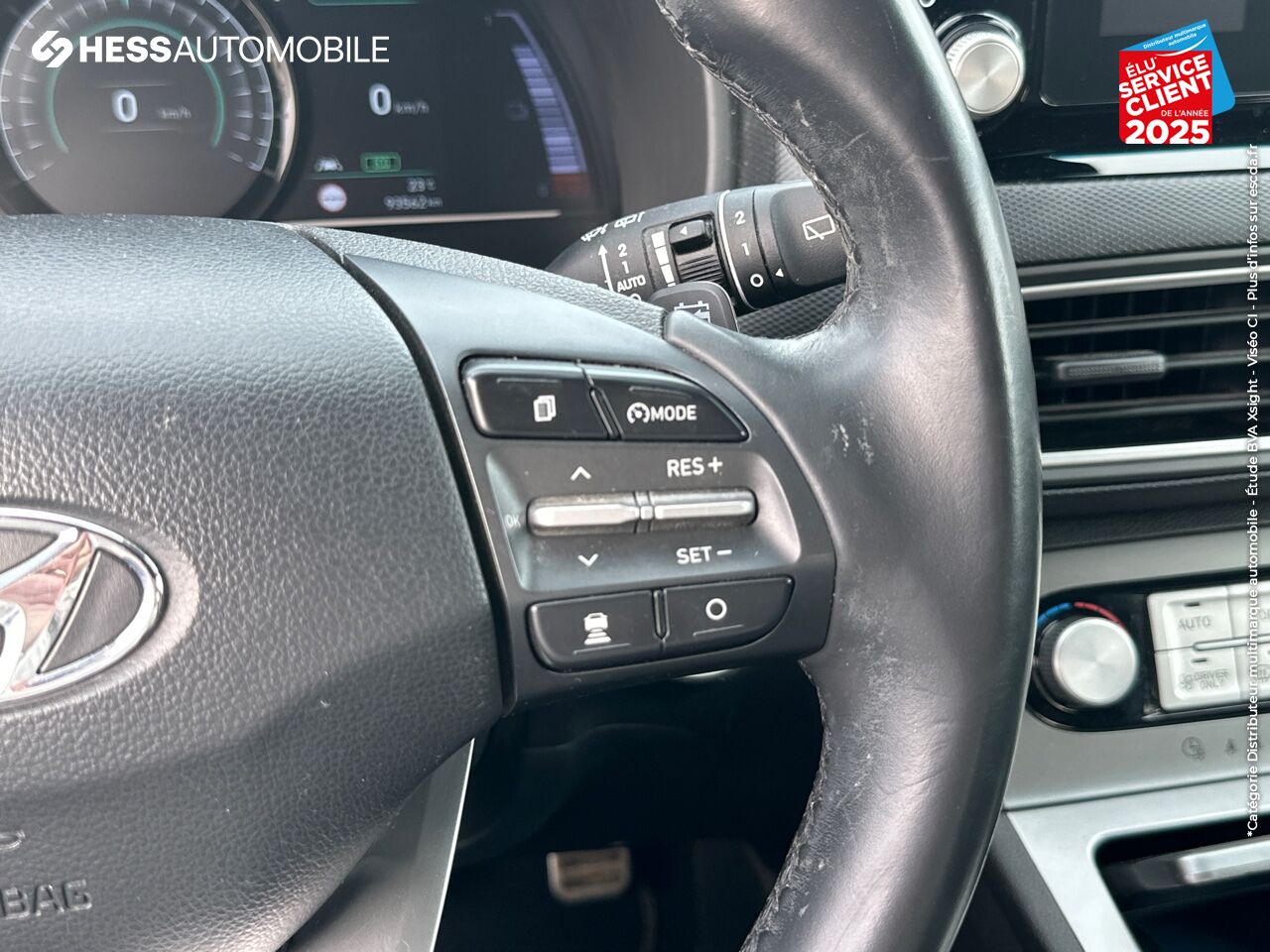 Véhicule d'occasion HYUNDAI KONA ELECTRIC 204CH EXECUTIVE EURO6D-T EVAP SIEGES CHAUF/CUIR GPS CAMERA CARPLAY chez Hyundai Chalons
