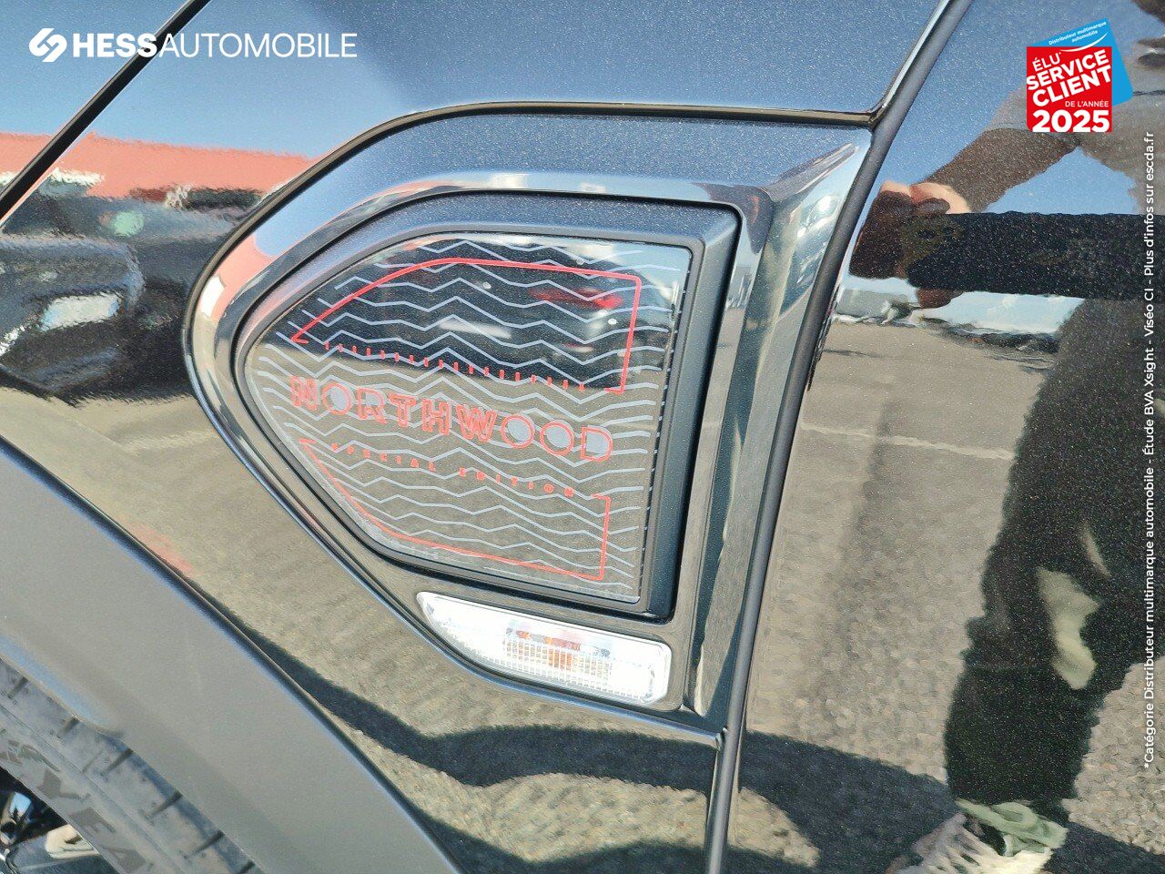 Véhicule d'occasion MINI COUNTRYMAN COOPER D 150CH NORTHWOOD BVA8 TOUVRANT CAMERA GPS chez MINI Lons-Le-Saunier