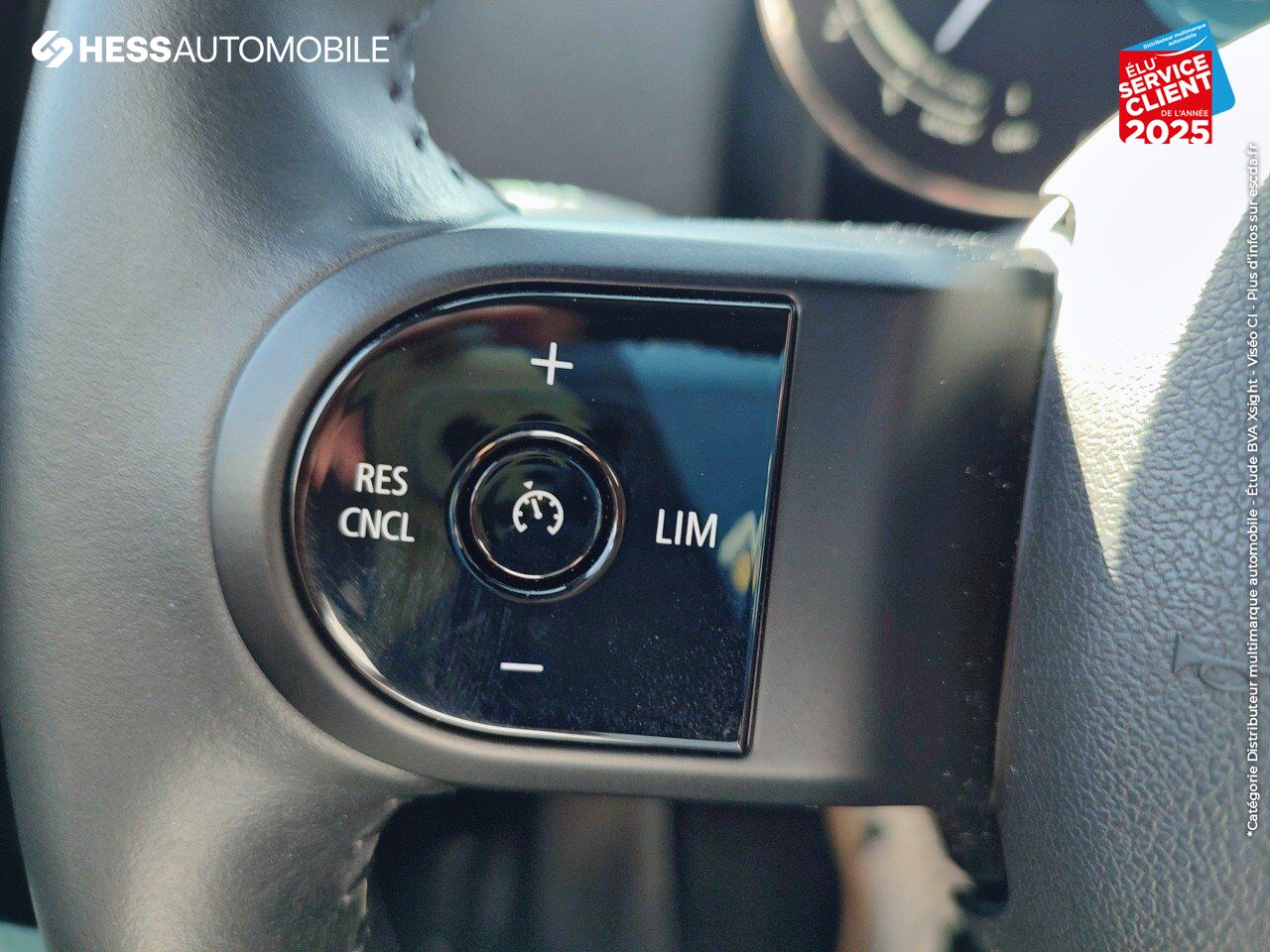 Véhicule d'occasion MINI COUNTRYMAN COOPER D 150CH NORTHWOOD BVA8 TOUVRANT CAMERA GPS chez MINI Lons-Le-Saunier