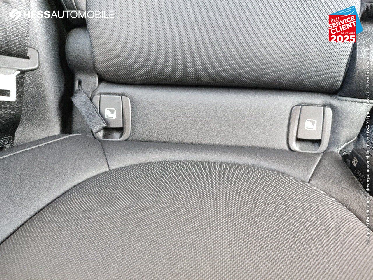 Véhicule d'occasion MINI COUNTRYMAN COOPER D 150CH NORTHWOOD BVA8 TOUVRANT CAMERA GPS chez MINI Lons-Le-Saunier