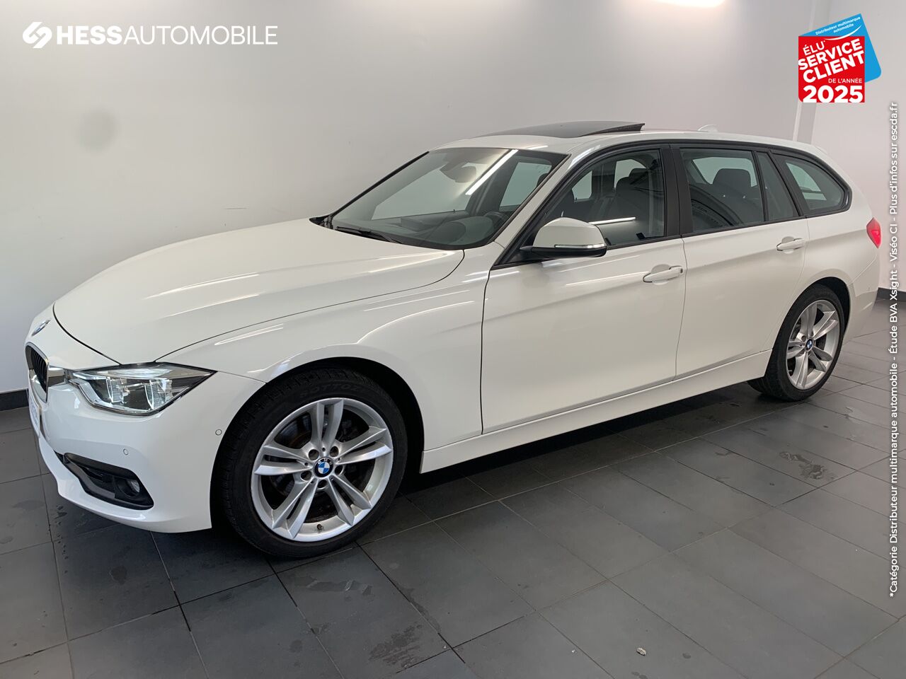 Véhicule d'occasion BMW SERIE 3 TOURING 320D XDRIVE 190CH LOUNGE TOUVRANT GPS HUD FULL LED RUNFLAT chez BMW Colmar