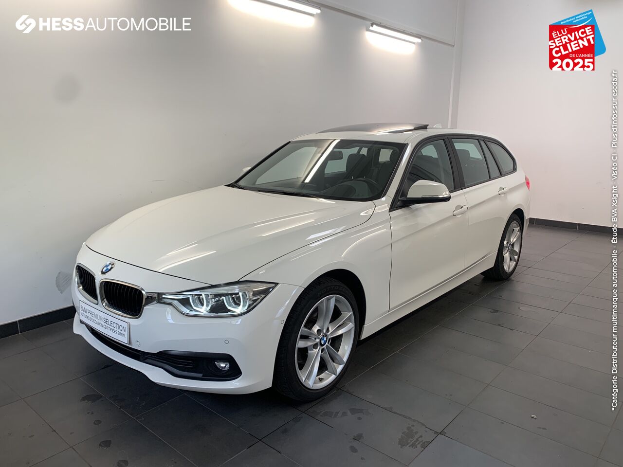 Véhicule d'occasion BMW SERIE 3 TOURING 320D XDRIVE 190CH LOUNGE TOUVRANT GPS HUD FULL LED RUNFLAT chez BMW Colmar