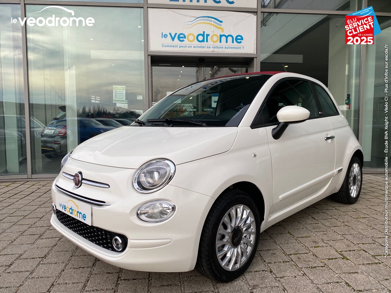 Véhicule d'occasion FIAT 500C 1.0 70CH BSG S/S LOUNGE -16 chez Le Veodrome