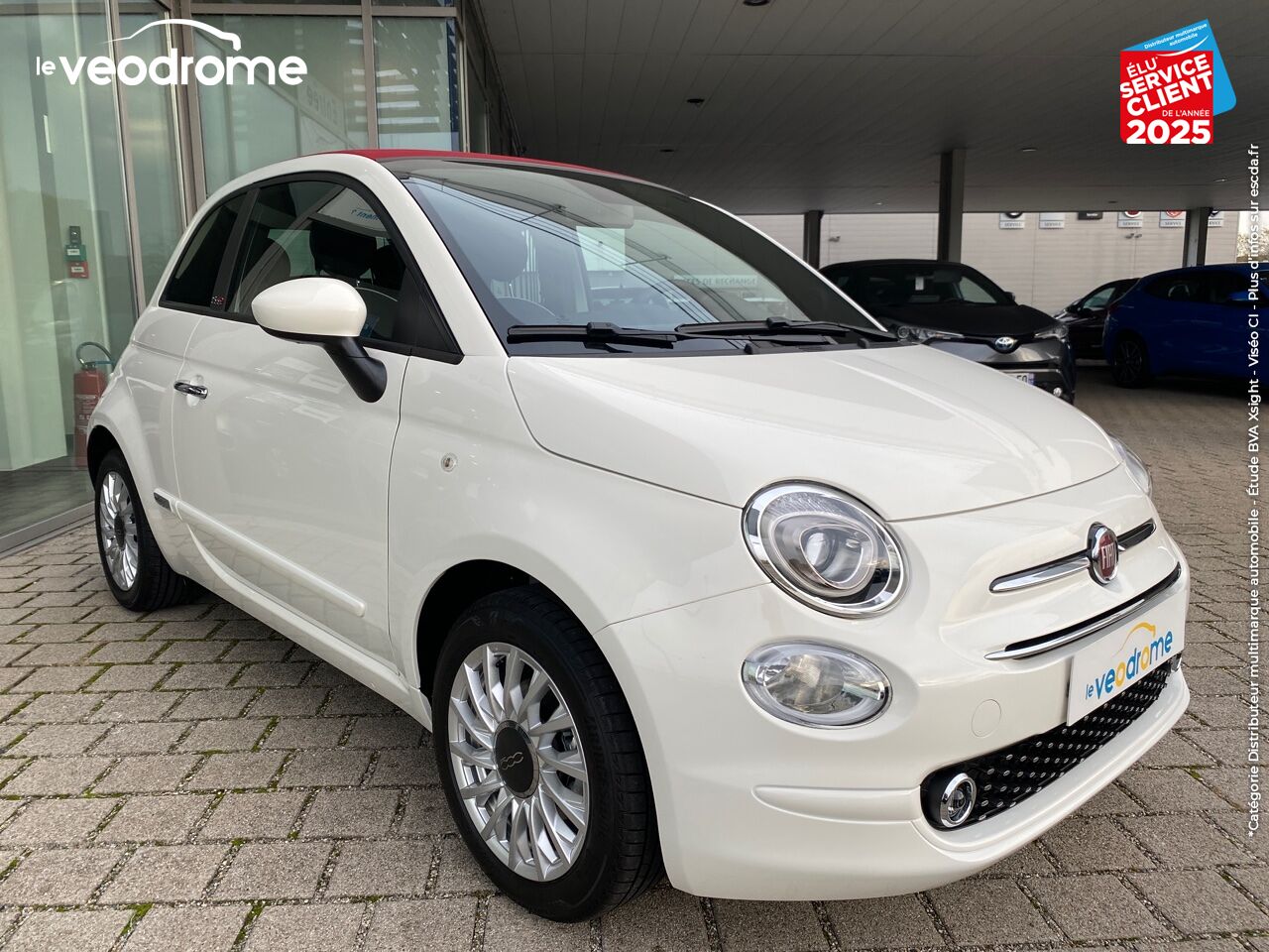 Véhicule d'occasion FIAT 500C 1.0 70CH BSG S/S LOUNGE -16 chez Le Veodrome