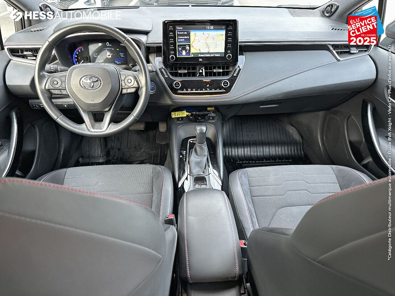 Véhicule d'occasion TOYOTA COROLLA 122H COLLECTION MY21 SIEGE CHAUF CAMERA GPS chez Opel Verdun