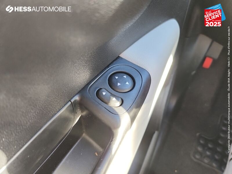 Véhicule d'occasion FIAT 500 1.0 70CH BSG S/S DOLCEVITA TPANO CUIR RADAR AR chez Fiat Mulhouse