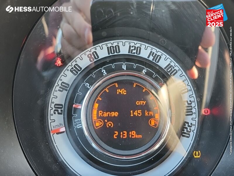 Véhicule d'occasion FIAT 500 1.0 70CH BSG S/S DOLCEVITA TPANO CUIR RADAR AR chez Fiat Mulhouse