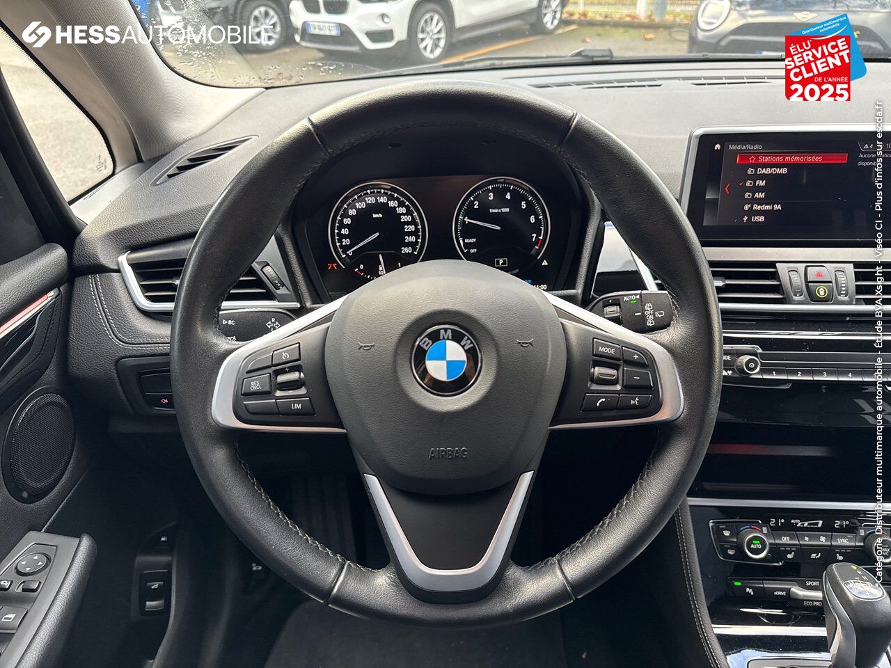 Véhicule d'occasion BMW SERIE 2 ACTIVETOURER 225XEA 220CH SPORT 6CV SIEGES CHAUF GPS RADAR AV/AR chez BMW Colmar