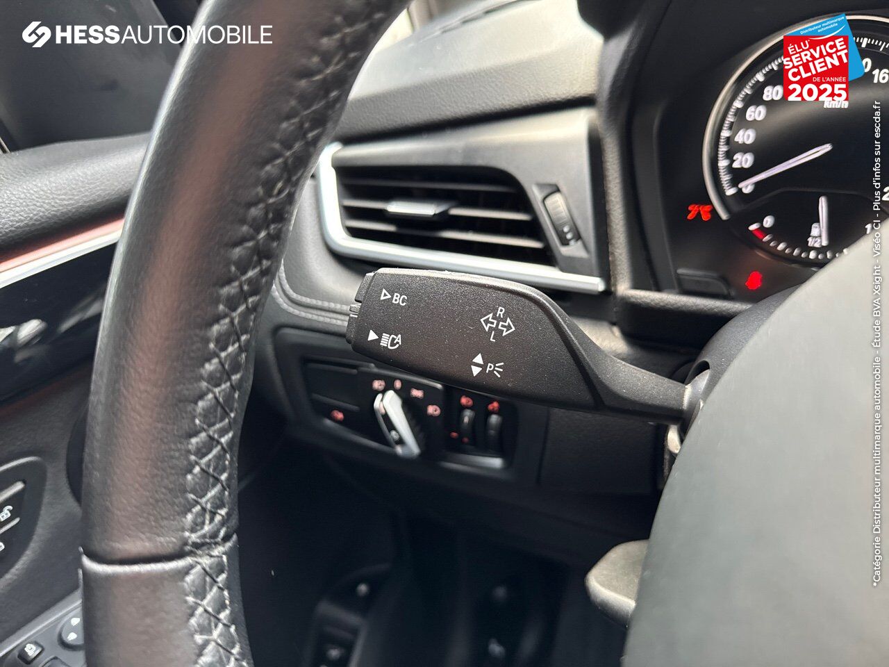 Véhicule d'occasion BMW SERIE 2 ACTIVETOURER 225XEA 220CH SPORT 6CV SIEGES CHAUF GPS RADAR AV/AR chez BMW Colmar