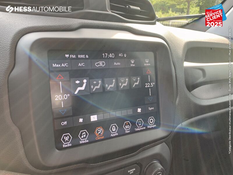 Véhicule neuf JEEP RENEGADE E-HYBRID MY22 UPLAND 1.5 T4 130CH BVR7 chez Fiat Besançon