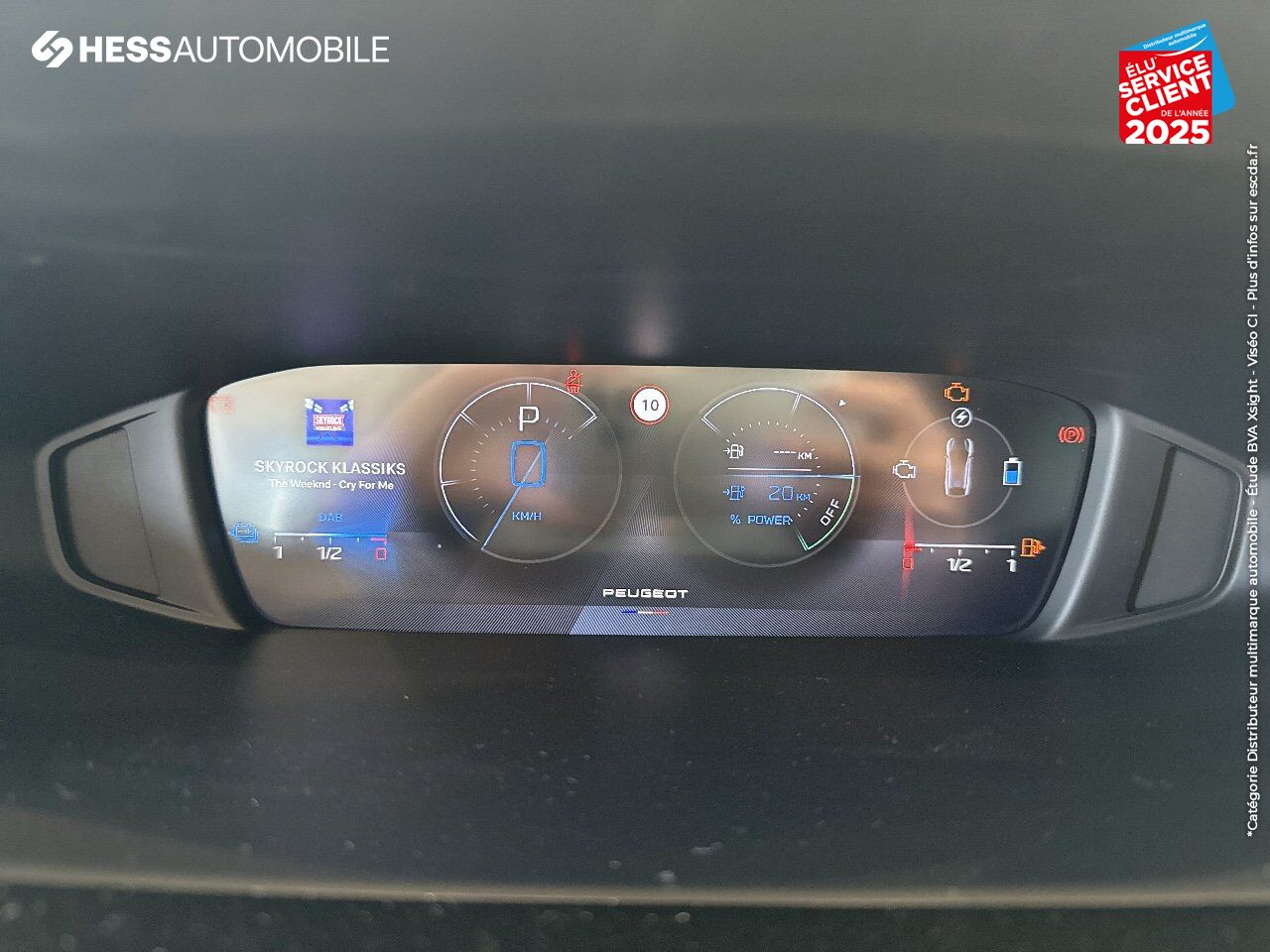 Véhicule d'occasion PEUGEOT 408 PHEV 225CH ALLURE PACK E-EAT8 chez Renault Saint-Louis