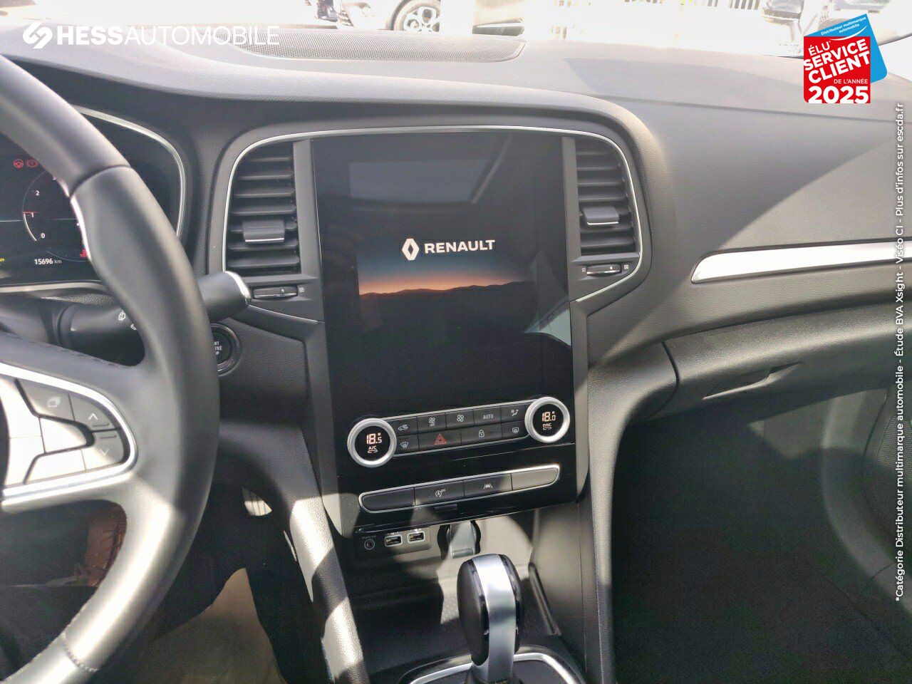 Véhicule d'occasion RENAULT MEGANE ESTATE 1.3 TCE 140CH INTENS EDC -21N chez Toyota Bar le Duc