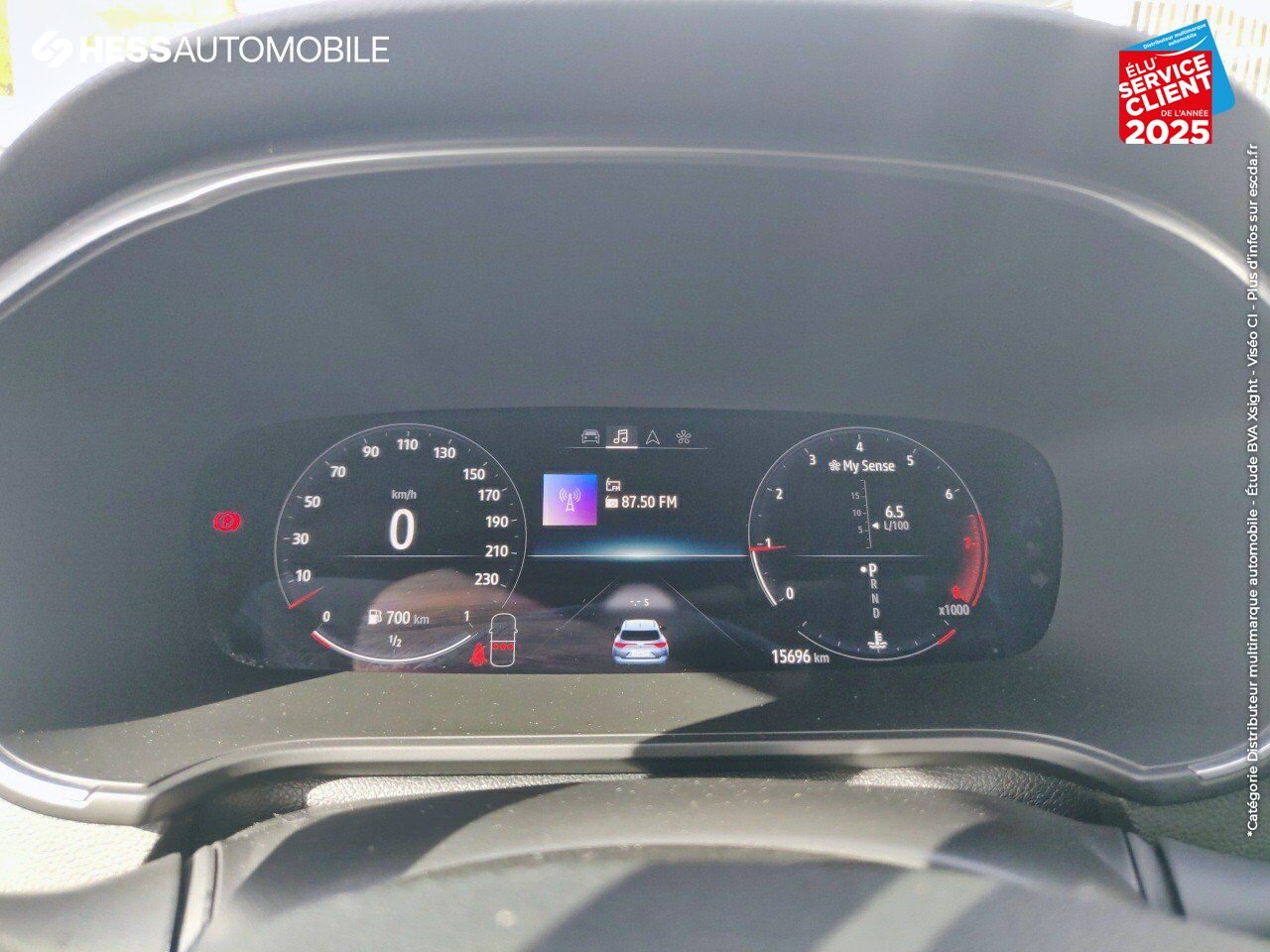 Véhicule d'occasion RENAULT MEGANE ESTATE 1.3 TCE 140CH INTENS EDC -21N chez Toyota Bar le Duc