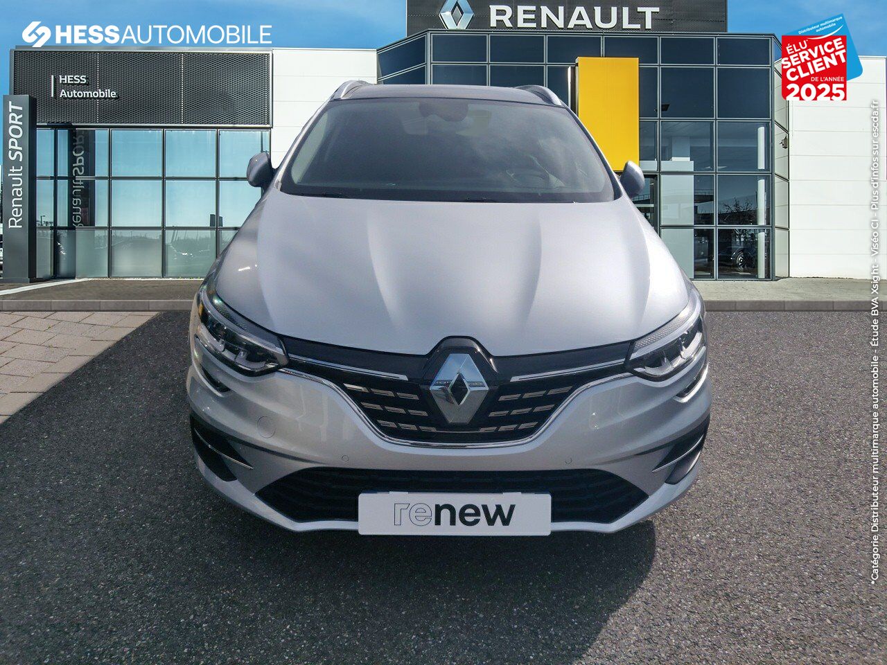 Véhicule d'occasion RENAULT MEGANE ESTATE 1.3 TCE 140CH INTENS EDC -21N chez Toyota Bar le Duc