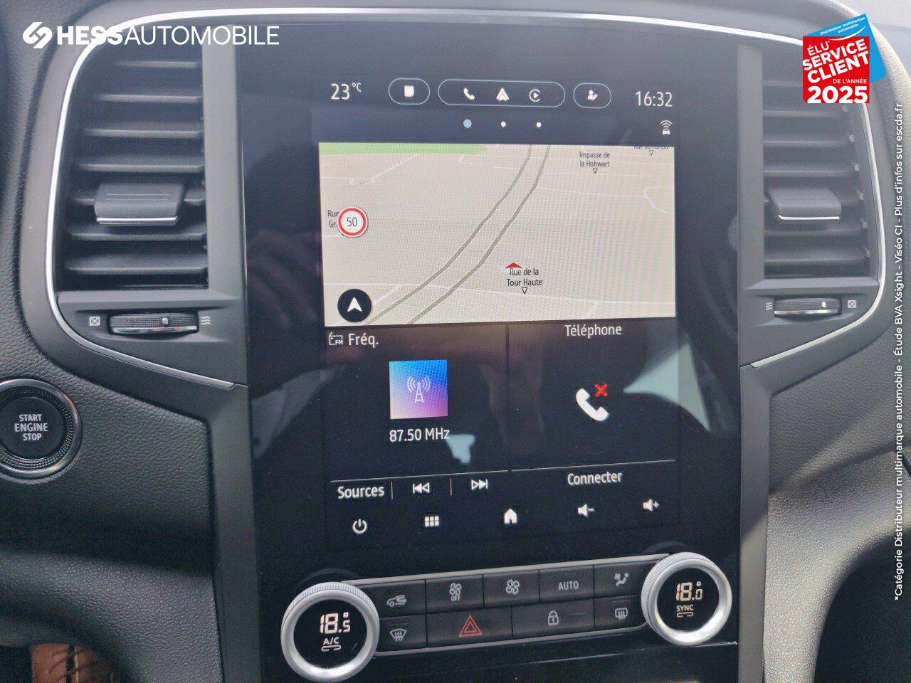 Véhicule d'occasion RENAULT MEGANE ESTATE 1.3 TCE 140CH INTENS EDC -21N chez Toyota Bar le Duc