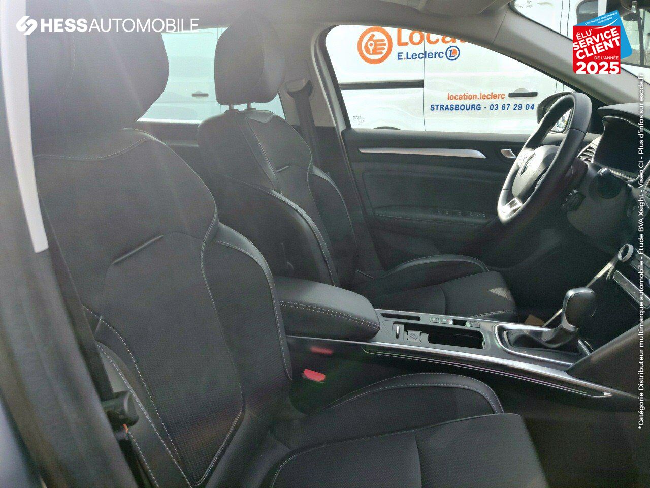 Véhicule d'occasion RENAULT MEGANE ESTATE 1.3 TCE 140CH INTENS EDC -21N chez Toyota Bar le Duc