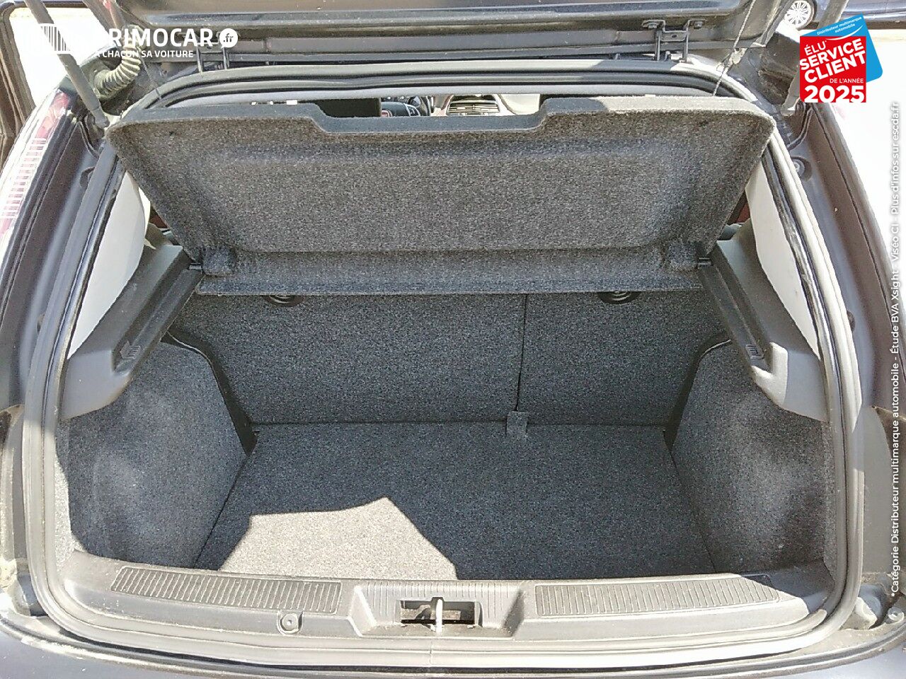 Véhicule d'occasion FIAT GRANDE PUNTO 1.3 MULTIJET 16V 75CH DYNAMIC 3P chez Primocar