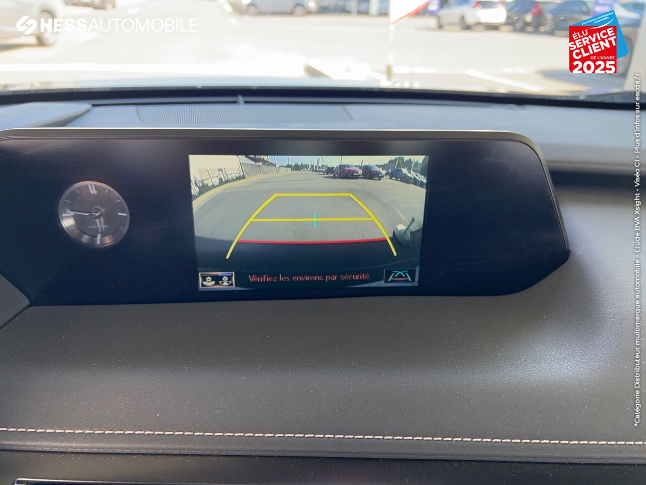 Véhicule d'occasion LEXUS UX 250H 2WD PACK CONFORT BUSINESS GPS CAMERA chez Lexus Metz