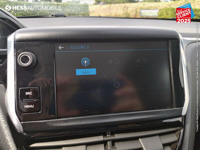 Véhicule d'occasion PEUGEOT 2008 1.5 BLUEHDI 120CH E6.C CROSSWAY S/S EAT6 TPANO CAMERA GPS chez Peugeot Rethel