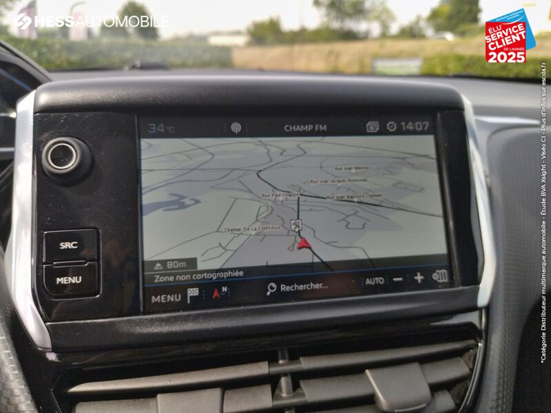 Véhicule d'occasion PEUGEOT 2008 1.5 BLUEHDI 120CH E6.C CROSSWAY S/S EAT6 TPANO CAMERA GPS chez Peugeot Rethel