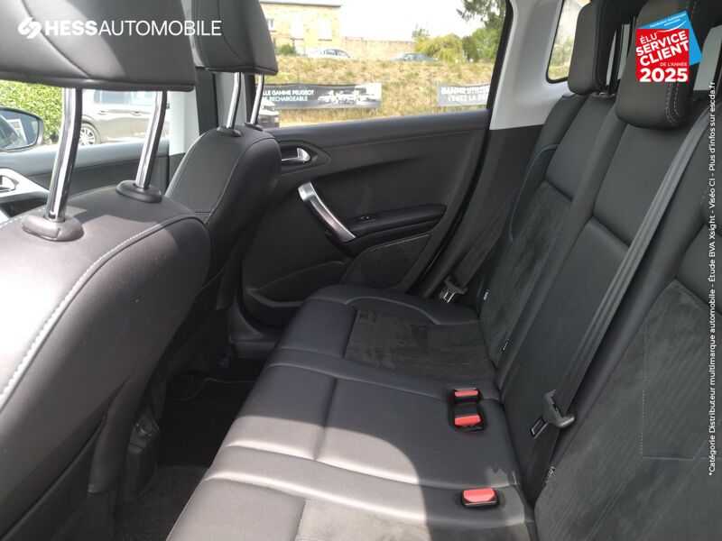 Véhicule d'occasion PEUGEOT 2008 1.5 BLUEHDI 120CH E6.C CROSSWAY S/S EAT6 TPANO CAMERA GPS chez Peugeot Rethel