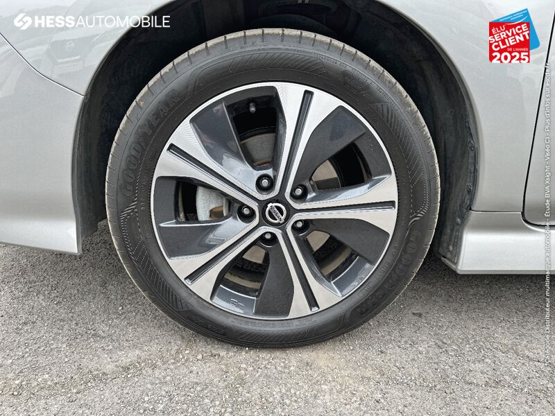 Véhicule d'occasion NISSAN LEAF 150CH 40KWH TEKNA 19.5 CUIR SIEGE CHAUF GPS CAMERA chez Nissan Thionville