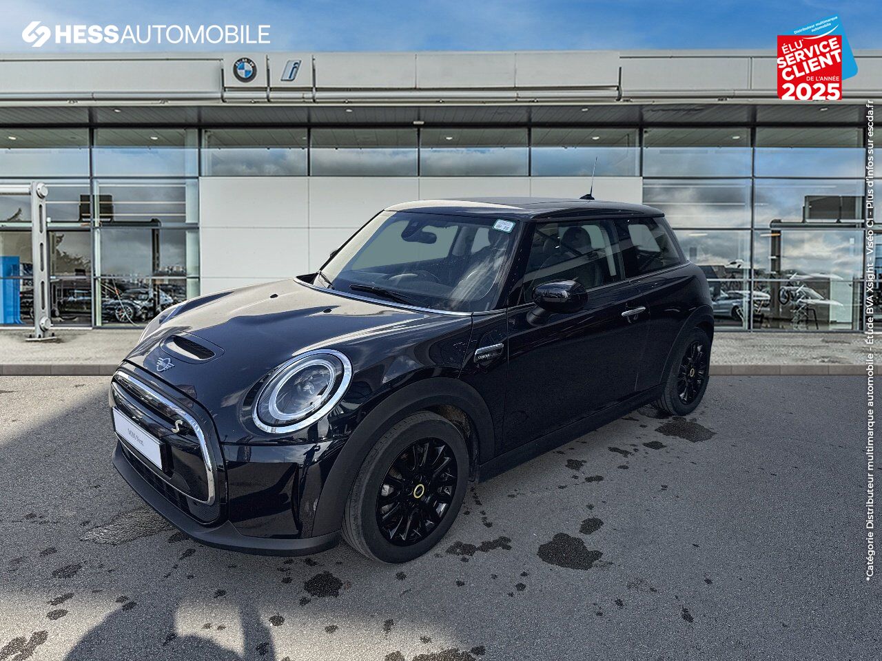 Véhicule d'occasion MINI MINI COOPER SE 184CH EDITION CAMDEN BVA 5CV chez MINI Besançon