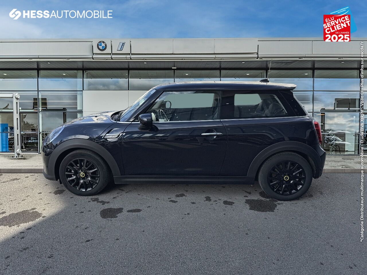 Véhicule d'occasion MINI MINI COOPER SE 184CH EDITION CAMDEN BVA 5CV chez MINI Besançon