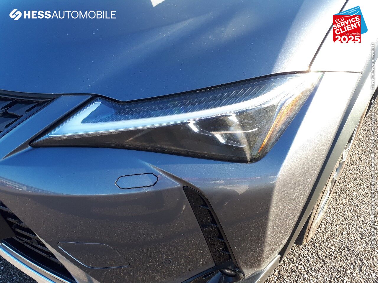 Véhicule d'occasion LEXUS UX 250H 2WD EXECUTIVE MY20 TOUVRANT SIEGES CHAUF/VENTIL/CUIR VOLANT CHAUF GPS chez Renault Saint-Louis