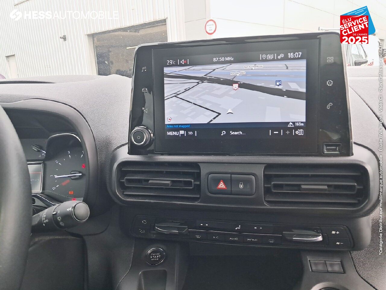 Véhicule d'occasion TOYOTA PROACE CITY VERSO LONG 1.2 110 VVT-I DYNAMIC chez Hyundai Reims