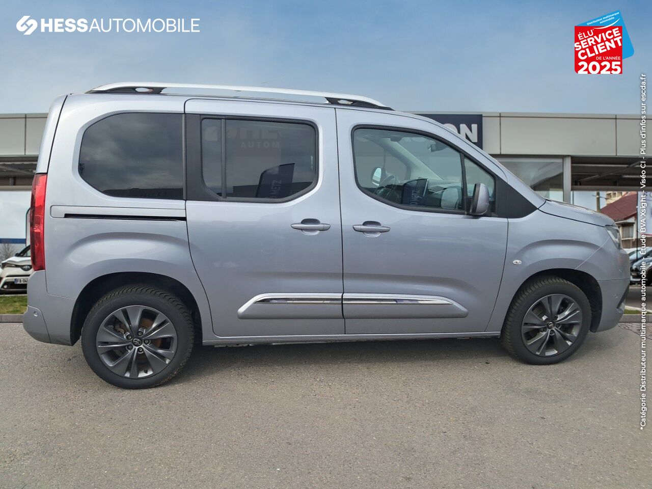 Véhicule d'occasion TOYOTA PROACE CITY VERSO LONG 1.2 110 VVT-I DYNAMIC chez Hyundai Reims