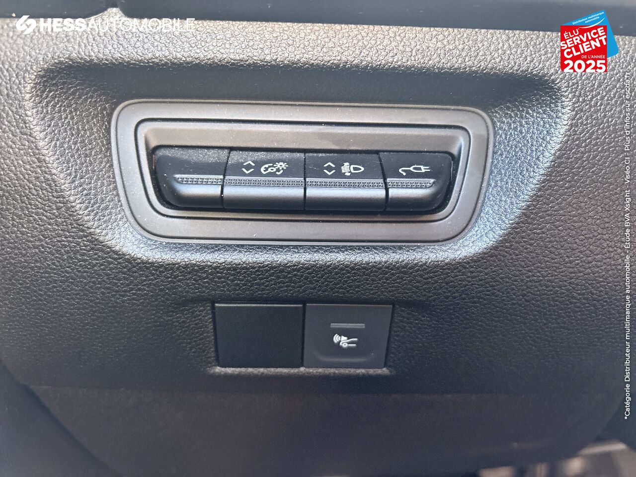 Véhicule d'occasion RENAULT ZOE LIFE CHARGE NORMALE R110 ACHAT INTEGRAL 4CV chez Renault Colmar