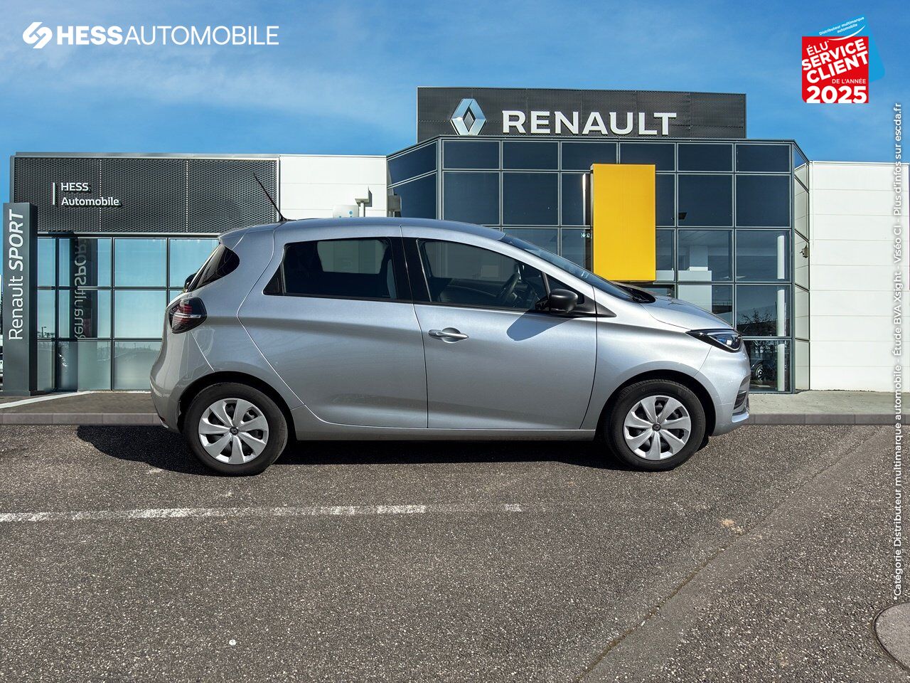 Véhicule d'occasion RENAULT ZOE LIFE CHARGE NORMALE R110 ACHAT INTEGRAL 4CV chez Renault Colmar