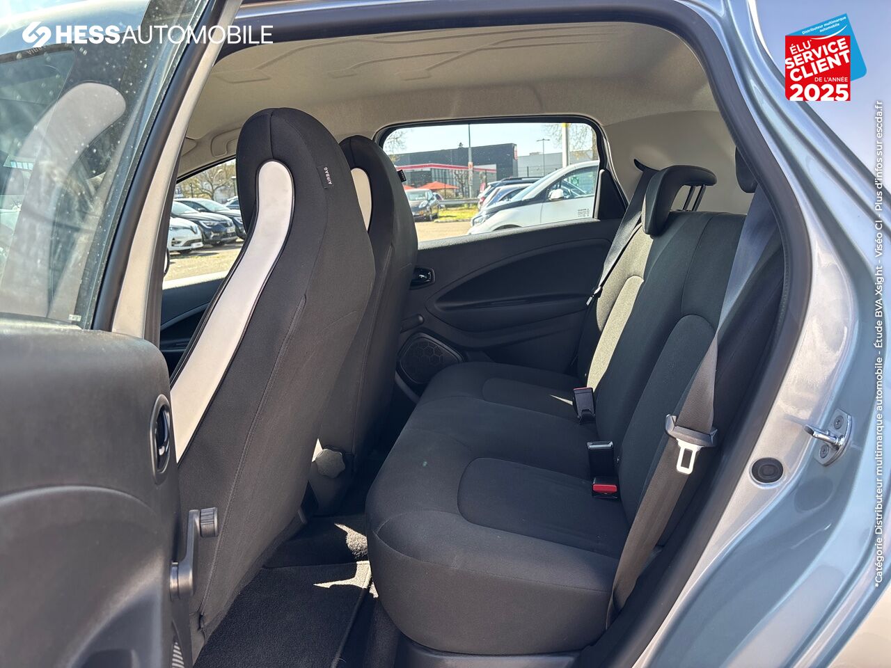 Véhicule d'occasion RENAULT ZOE LIFE CHARGE NORMALE R110 ACHAT INTEGRAL 4CV chez Renault Colmar