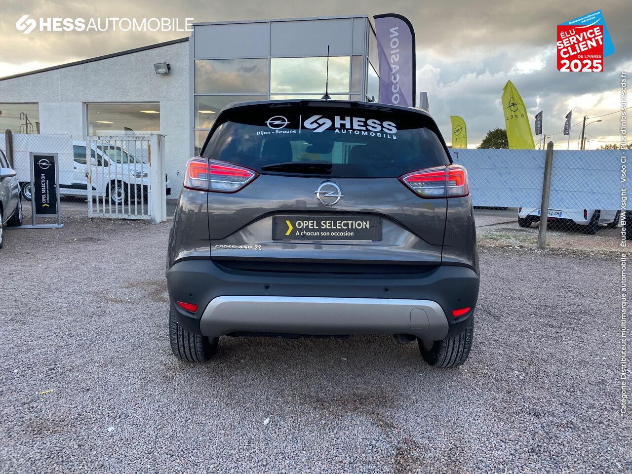 Véhicule d'occasion OPEL CROSSLAND X 1.5 D 102CH ELEGANCE EURO 6D-T chez Opel Beaune