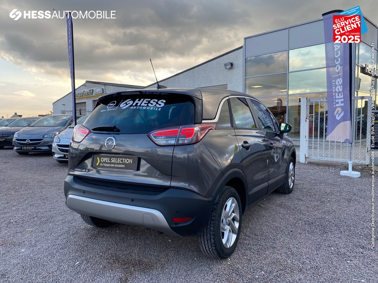 Véhicule d'occasion OPEL CROSSLAND X 1.5 D 102CH ELEGANCE EURO 6D-T chez Opel Beaune