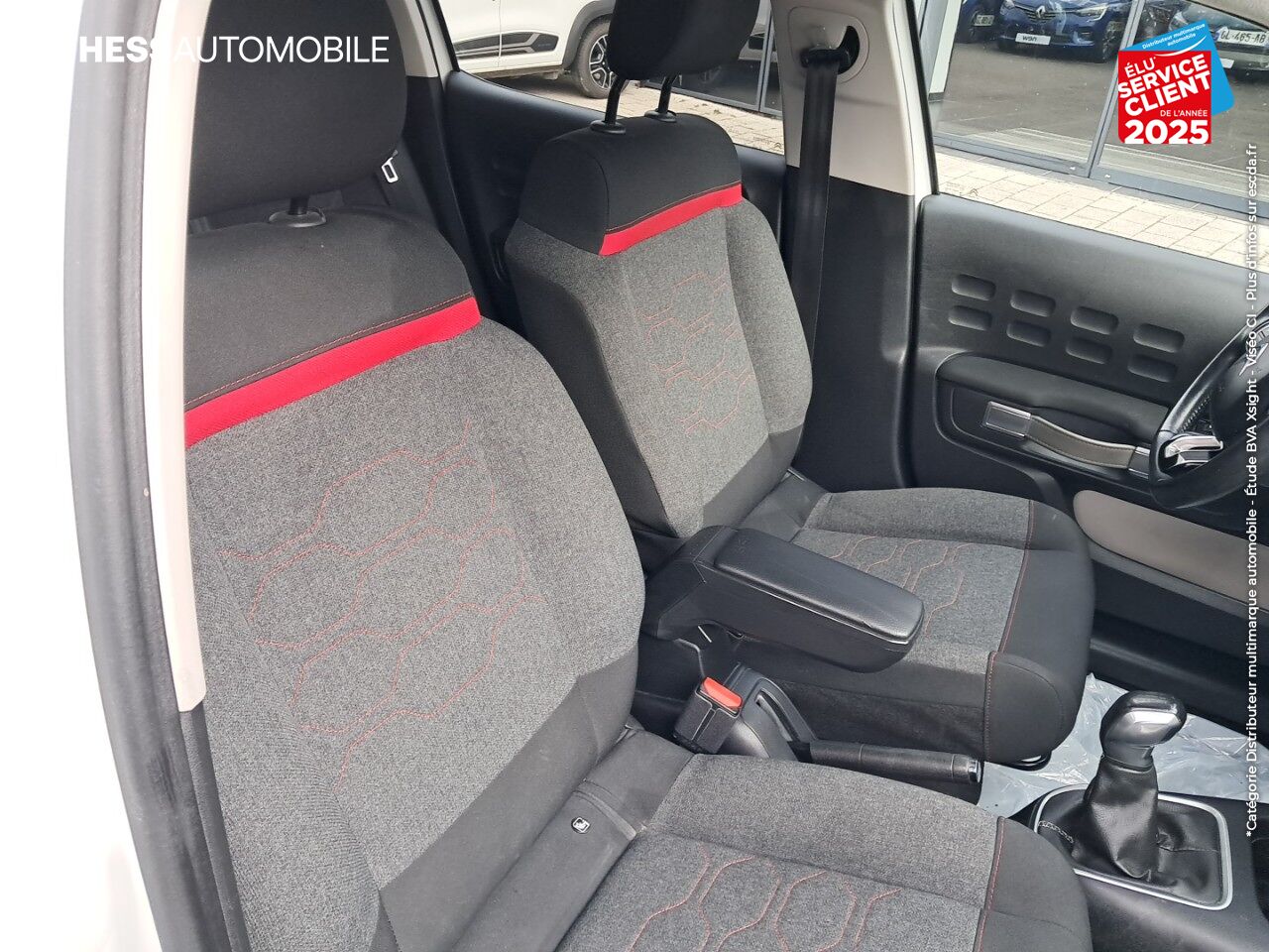 Véhicule d'occasion CITROEN C3 PURETECH 110CH SHINE S/S RADAR AR chez Toyota Thionville