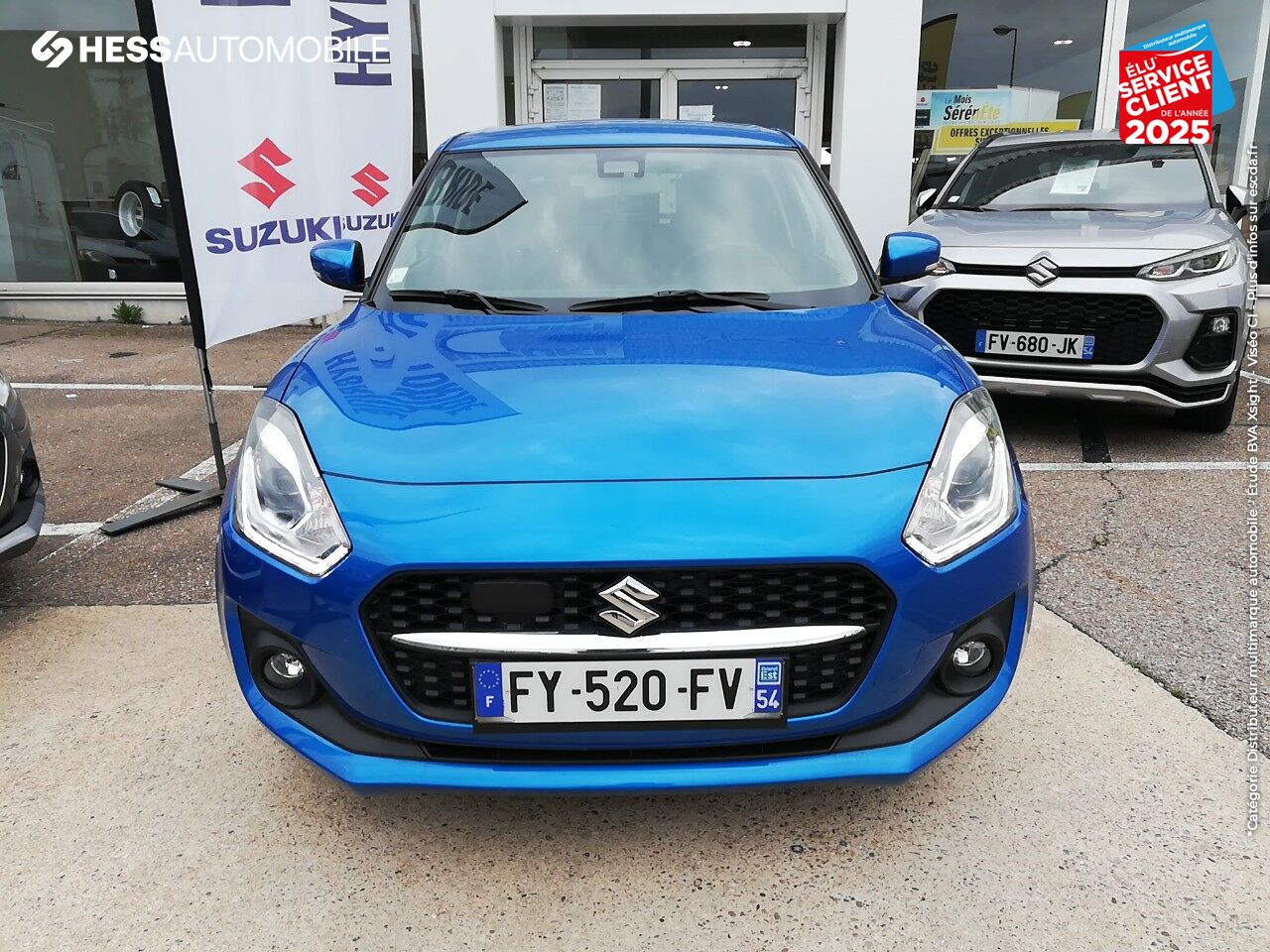 Véhicule d'occasion SUZUKI SWIFT 1.2 DUALJET HYBRID 82 CH PACK EURO6D-T chez HESS Automobile