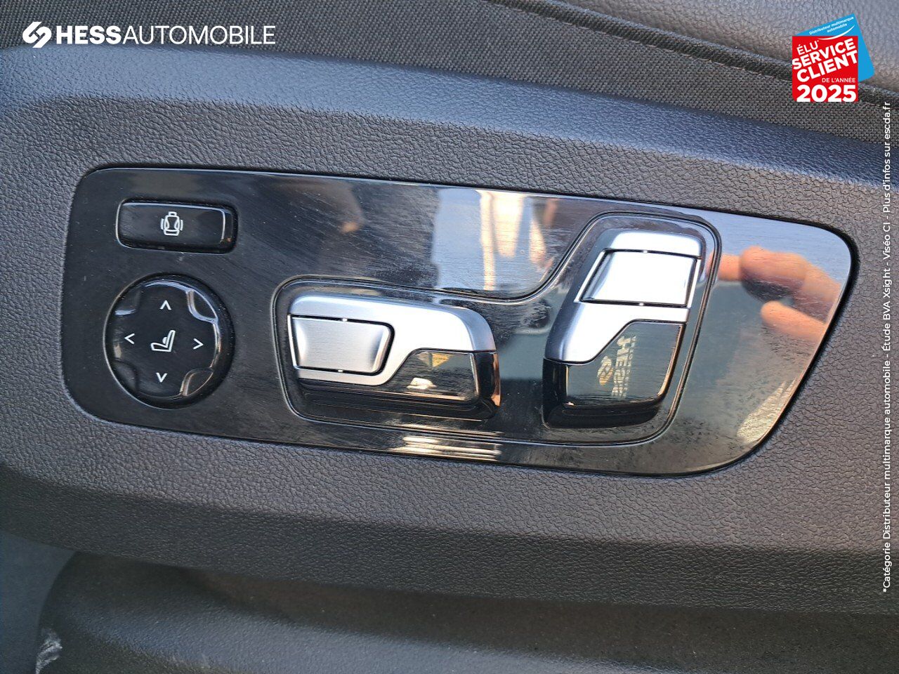 Véhicule d'occasion BMW X6 XDRIVE 30DA 265CH M SPORT TOUVRANT SIEGES CHAUF/CUIR GPS CAMERA ATTELAGE H/KARDON chez BMW Besançon