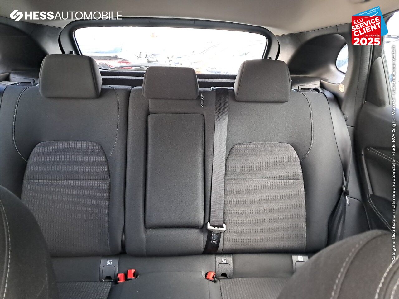 Véhicule d'occasion NISSAN QASHQAI 1.3 MILD HYBRID 140CH BUSINESS EDITION 2022 chez Toyota Saint Dizier