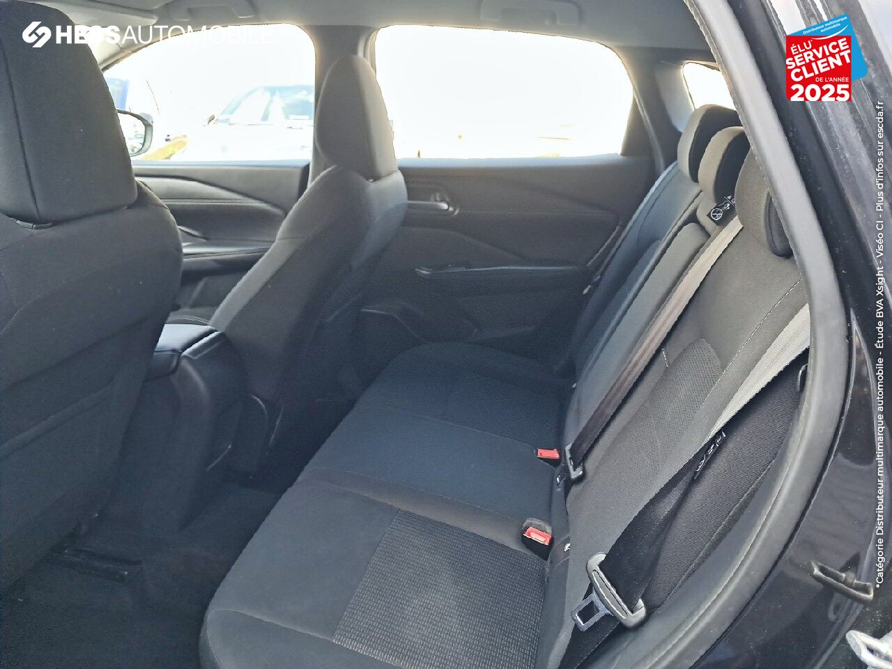 Véhicule d'occasion NISSAN QASHQAI 1.3 MILD HYBRID 140CH BUSINESS EDITION 2022 chez Toyota Saint Dizier